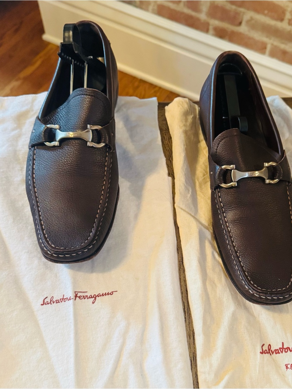 Salvatore Ferragamo Men's Dark Brown Leather Bit Loafers - Picture 5 of 11